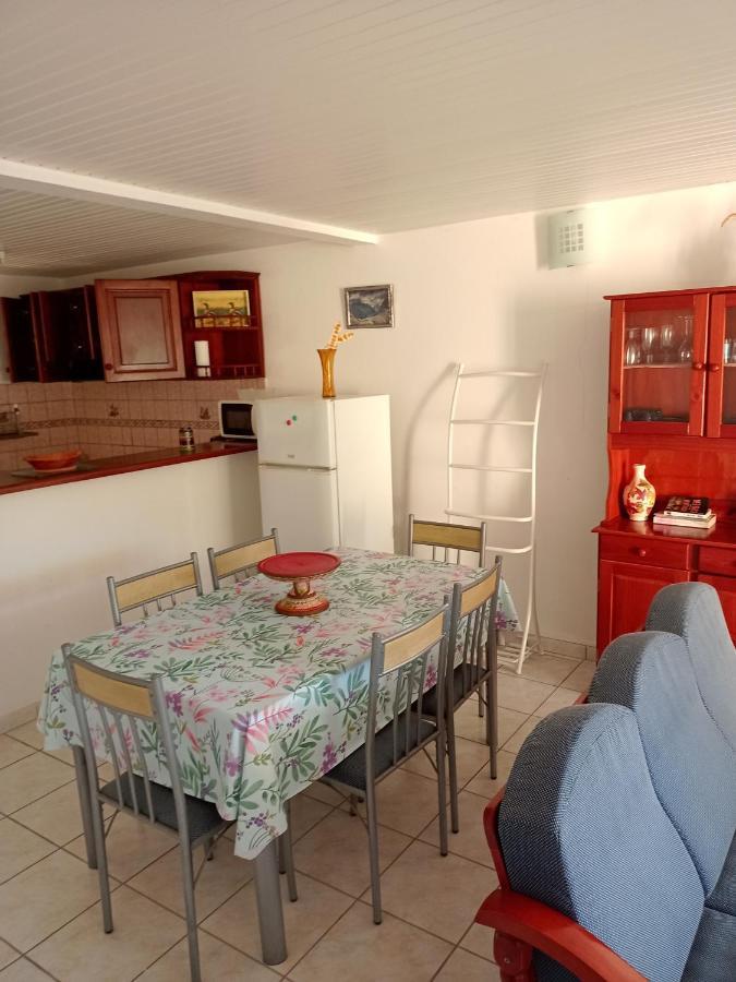 Charmant Appartement Verdoyant Le Morne-Vert Εξωτερικό φωτογραφία